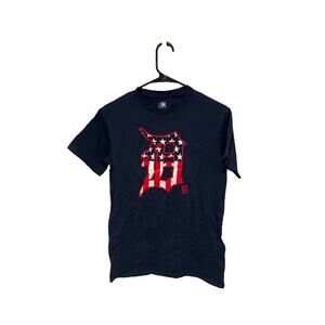 NWT Detroit tigers navy tshirt small